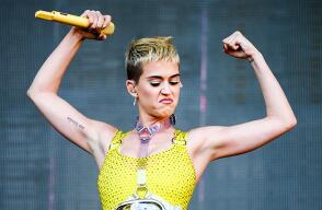 246120_katy-perr21.jpg