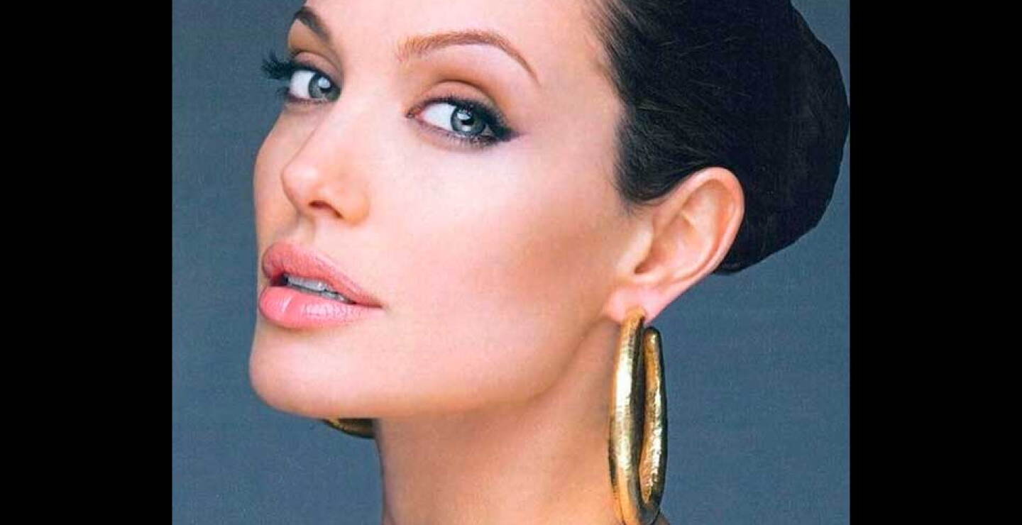 angelina5.jpg