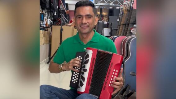Rey del Vallenato Iván Zuleta Rey del Vallenato Iván Zuleta