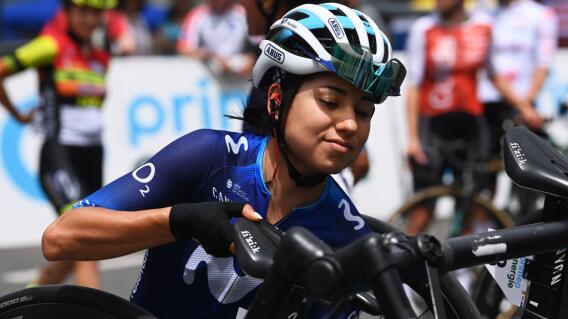 Paula Patiño, ciclista colombiana. Paula Patiño, ciclista colombiana.
