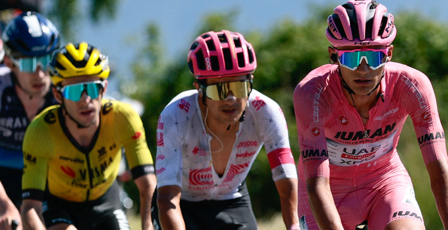 Isaac del Toro, Richard Carapaz y Simon Yates, en la etapa 20 del Giro de Italia 2025