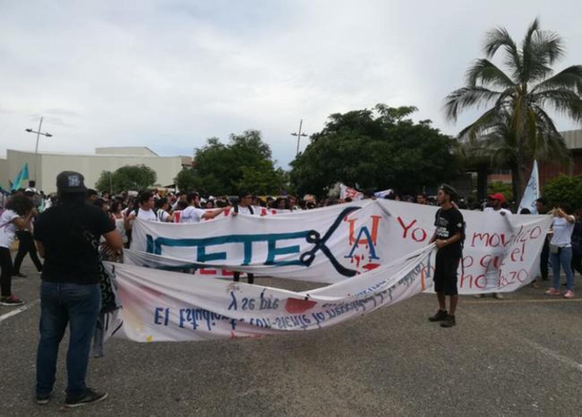 327620_Blu Radio/ Estudiantes en Barranquilla. Foto: BLU Radio