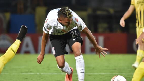 Victor Cantillo Corinthians 020920 AFP E.jpg Victor Cantillo Corinthians 020920 AFP E.jpg