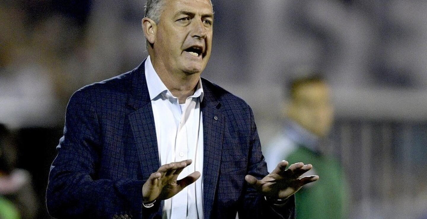 314738_Gustavo Alfaro - AFP