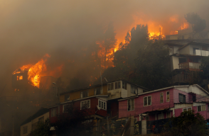 351416_BLU Radio. Incendio en Chile // Foto: AFP