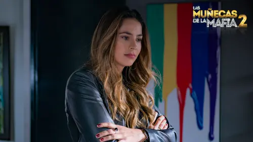 Janeth es descubierta por Raúl en Las Muñecas de la Mafia 2.