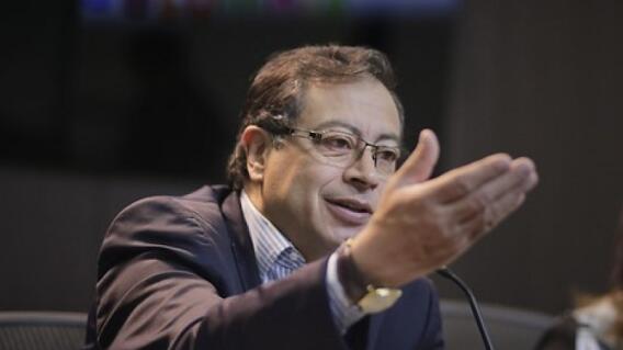 Gustavo Petro se reunirá con el papa Francisco en El Vaticano Gustavo Petro se reunirá con el papa Francisco en El Vaticano