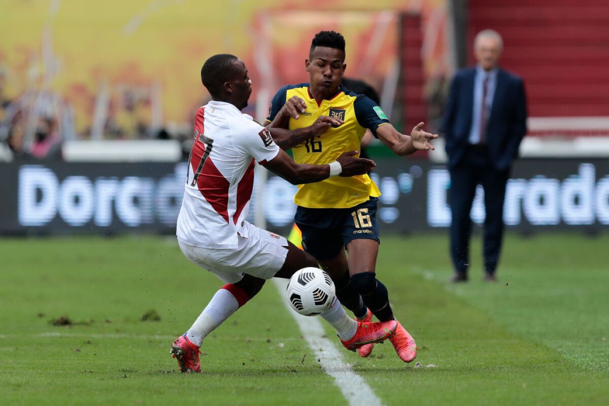 Ecuador vs Perú EN VIVO: alineaciones, mejores jugadas y estadísticas de los jugadores