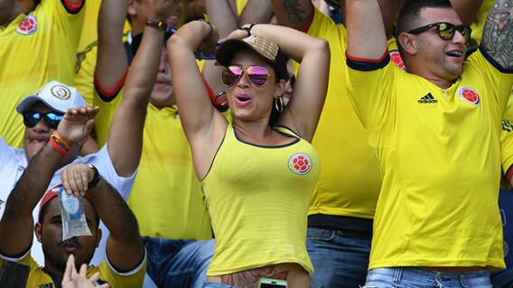 268414_hinchascolombiachile101116afpe.jpg 268414_hinchascolombiachile101116afpe.jpg
