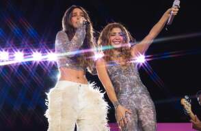 Belinda y Shakira Belinda y Shakira