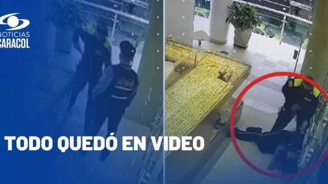 Video capta robo de joyería en Bucaramanga: se llevaron oro y plata por $1.200 millones Video capta robo de joyería en Bucaramanga: se llevaron oro y plata por $1.200 millones