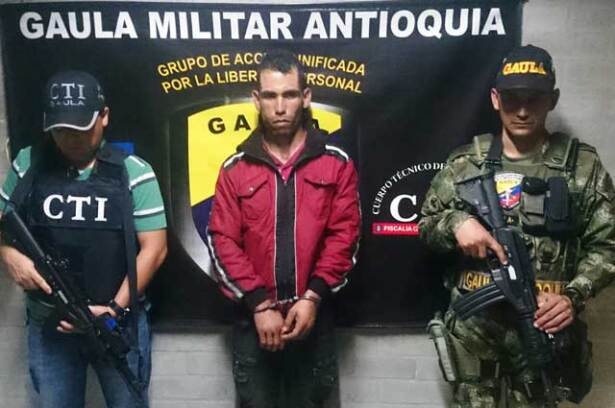 050215extorsionista_gaulamilitar.jpg