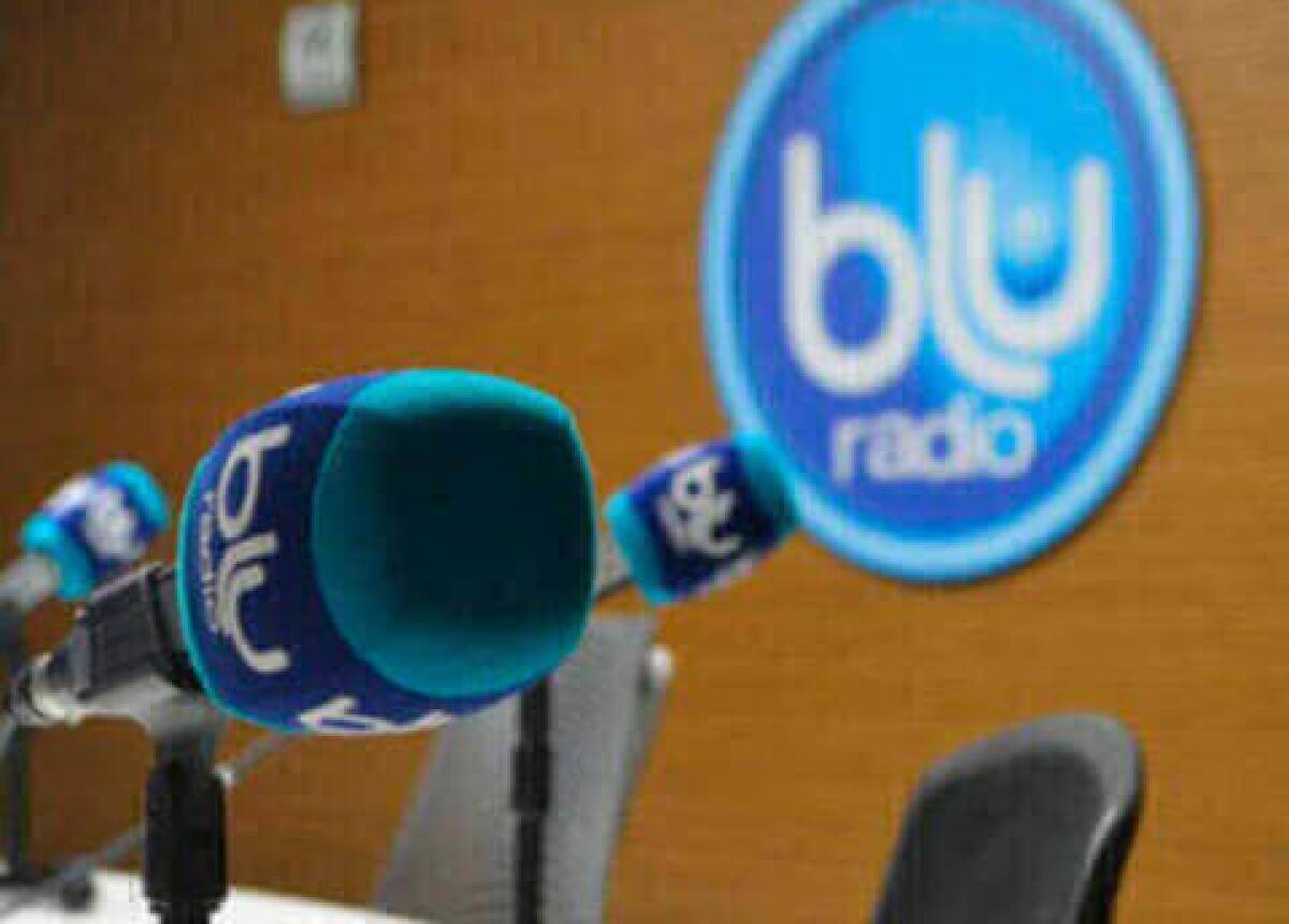 Cabina BLU Radio // Foto: BLU Radio