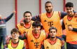 Luis Díaz y sus compañeros de Bayern Múnich antes de su partido contra Werder Bremen. 