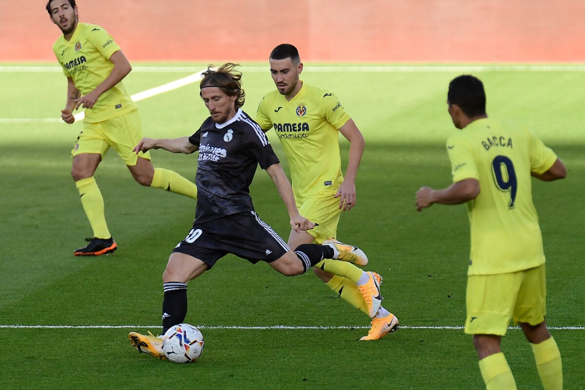 Luka Modric Real Madrid Villarreal 211120 AFP E.jpg
