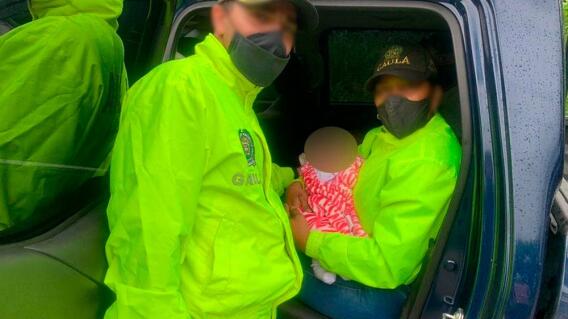 375222_Rescate de bebé raptada en Cartagena // Foto: cortesía Policía