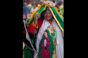 Al indígena Juan Diego, según la tradición católica, se le apareció la Virgen de Guadalupe en el Cerro del Tepeyac (México) en diciembre de 1531.