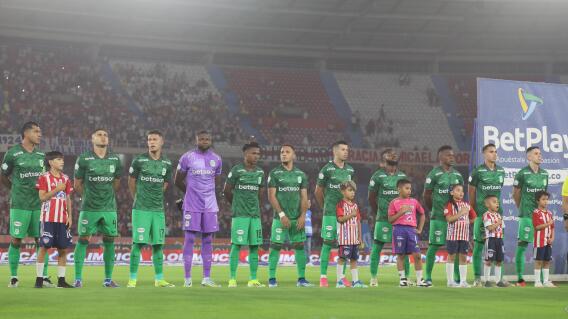 Harlen Castillo en la nómina titular de Nacional frente al Junior de Barranquilla.  Harlen Castillo en la nómina titular de Nacional frente al Junior de Barranquilla.