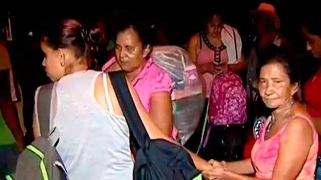 Puerto Valdivia permanece desolado luego de evacuación, sus habitantes pasaron la noche en albergues
