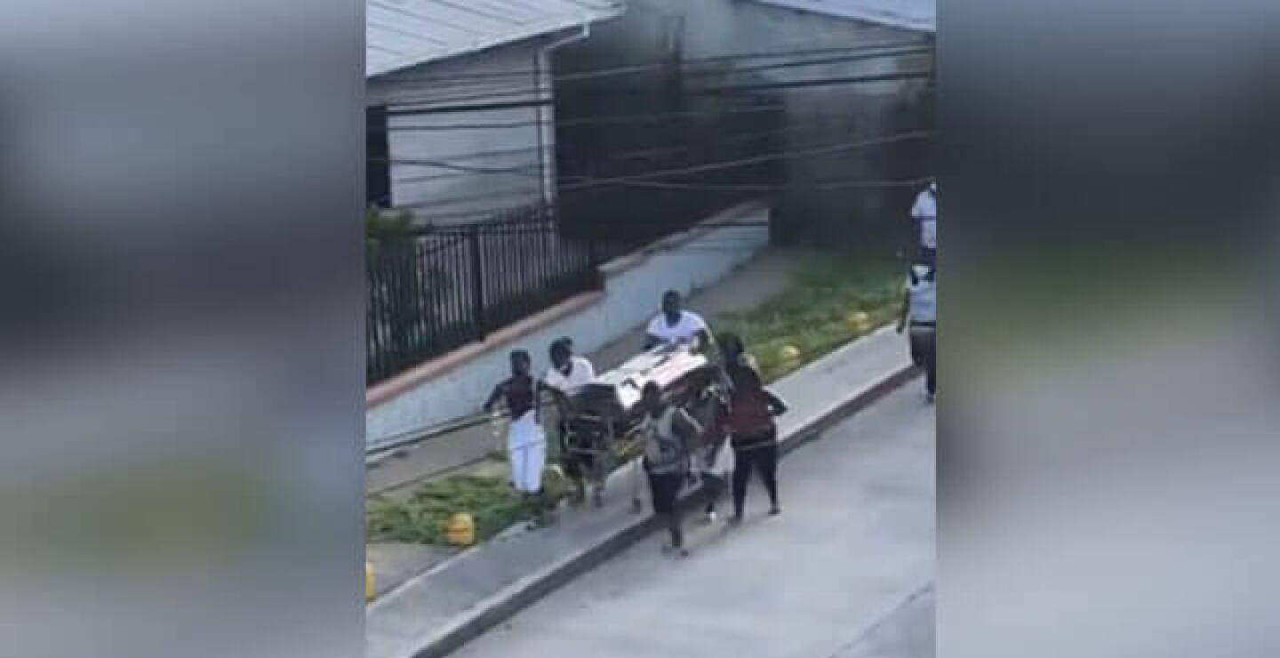 choco_corriendo_ataud_0.jpg