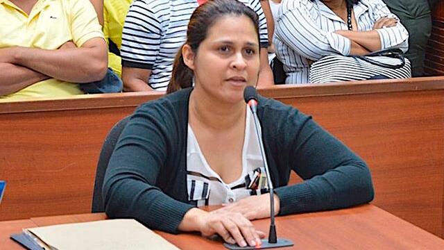  Viuda del director de Medicina Legal en Barranquilla, acusada de matarlo, estará libre en el juicio