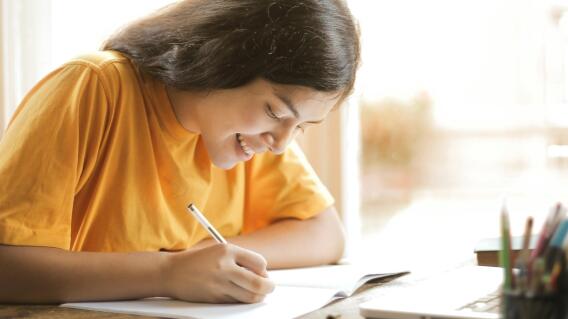 Alcaldía de Bogotá ofrece becas estudiantiles para jóvenes de hasta 28 años: ¡Inscríbase! Alcaldía de Bogotá ofrece becas estudiantiles para jóvenes de hasta 28 años: ¡Inscríbase!