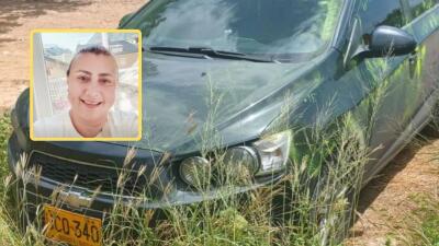Manchas verdes del carro donde apareció Yulixa Toloza