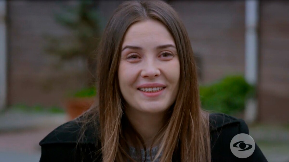 323030_melek.jpg