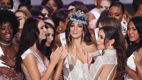 319641_miss_mundo970.jpg