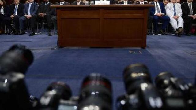 Trump acusa al exdirector del FBI de ser un “cobarde”