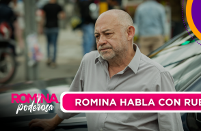 Rubén escucha a Romina hablar de Yesenia y de Laura.