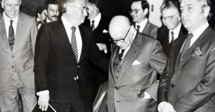 belisariobetancurfacetas_17_0.jpg
