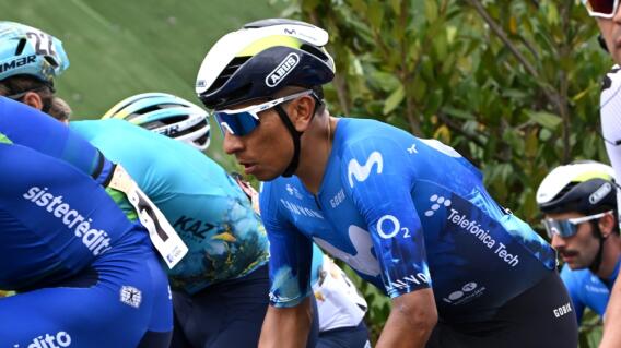 Nairo Quintana, ciclista colombiano del Movistar Team, en acción de carrera en el Giro de Italia 2024 Nairo Quintana, ciclista colombiano del Movistar Team, en acción de carrera en el Giro de Italia 2024