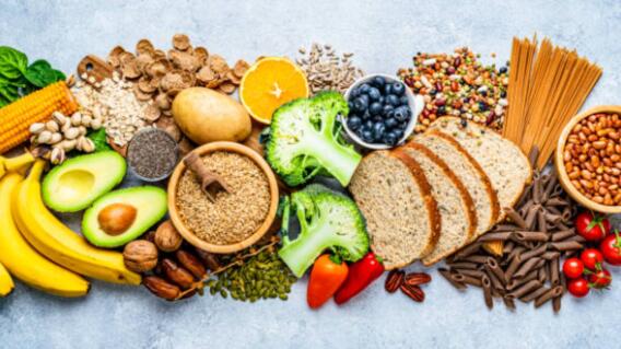 Con estos alimentos te mantendrás en la flor de la juventud según la inteligencia artífica Con estos alimentos te mantendrás en la flor de la juventud según la inteligencia artífica