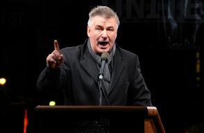 221038_alec-baldwin.jpg
