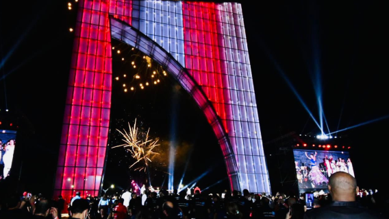 Monumento Ventana de campeones Monumento Ventana de campeones