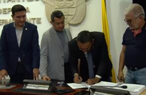 Conservadores deciden "votar negativamente" la reforma a la salud