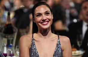 248726_gal_gadot2.jpg