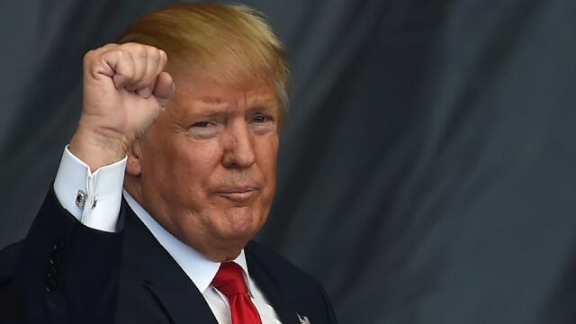 Polémica por indultos que Trump concedió a criminales de cuello blanco