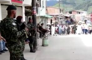 Polémica por obra que disidencias de las Farc entregaron a comunidad en Nariño 