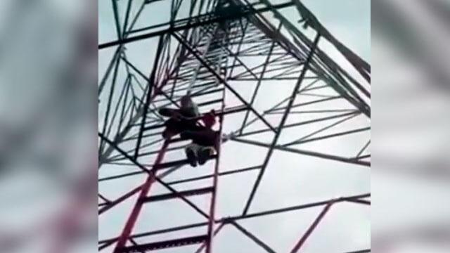 Atención padres de familia: jóvenes están arriesgando sus vidas con este peligroso juego