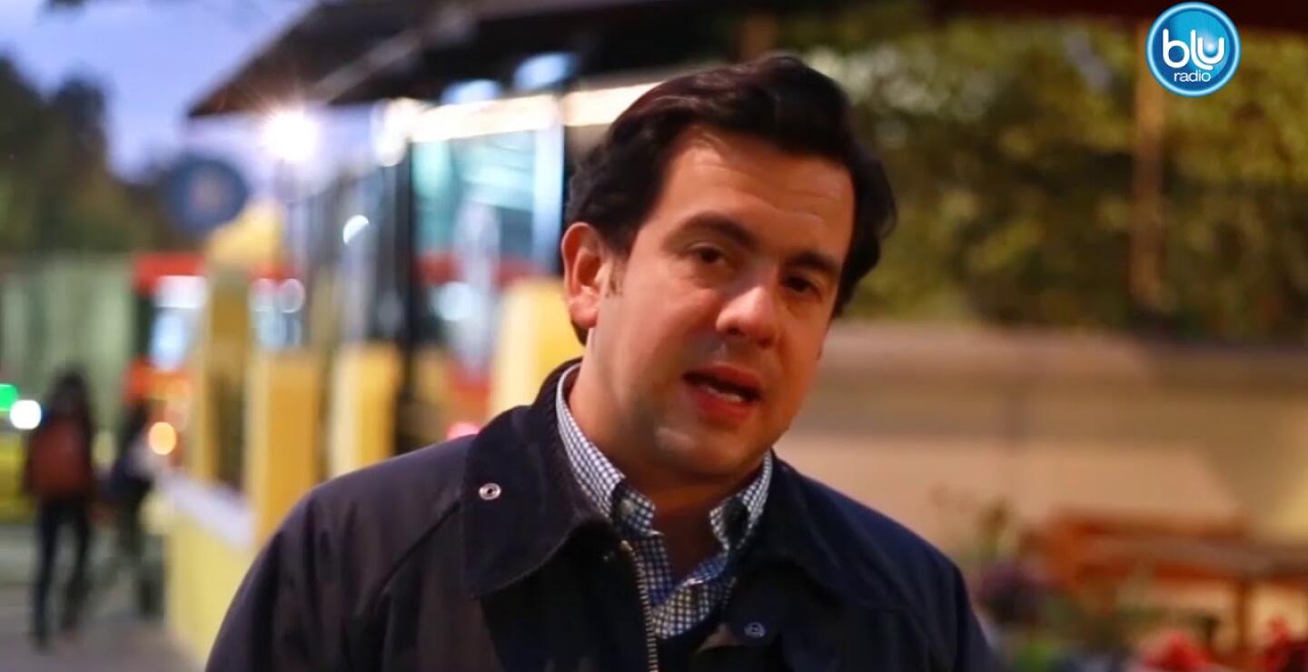 301045_Blu Radio // Rodrigo Lara // Foto: Twitter Rodrigo Lara