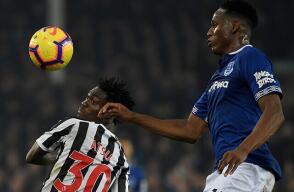 292922_yerry_mina_everton_051218_afpe.jpg