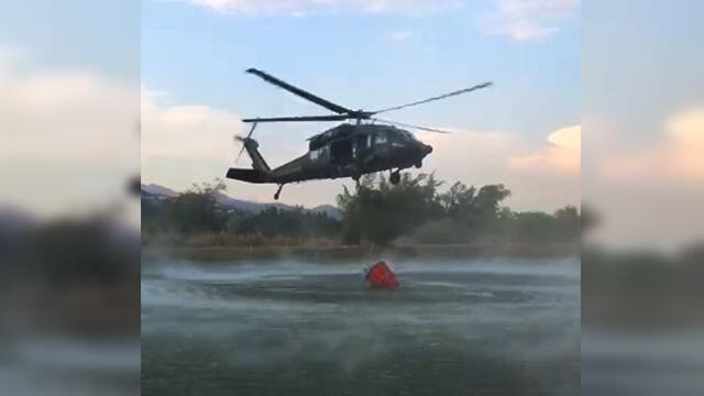 Fuerza Aérea Colombiana intensifica labores para ayudar a extinguir incendios en Cali y alrededores Fuerza Aérea Colombiana intensifica labores para ayudar a extinguir incendios en Cali y alrededores