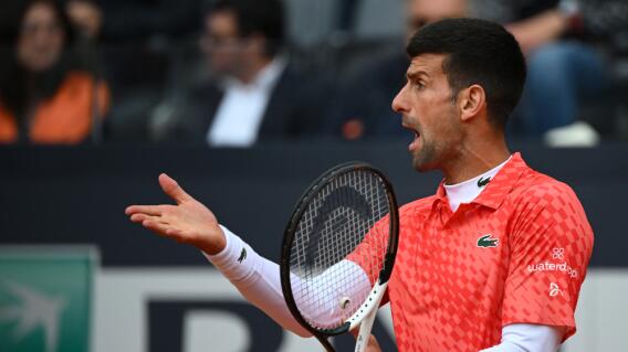 Protesta de Novak Djokovic, en medio del partido contra Holger Rune, en el Masters 1.000 de Roma Protesta de Novak Djokovic, en medio del partido contra Holger Rune, en el Masters 1.000 de Roma