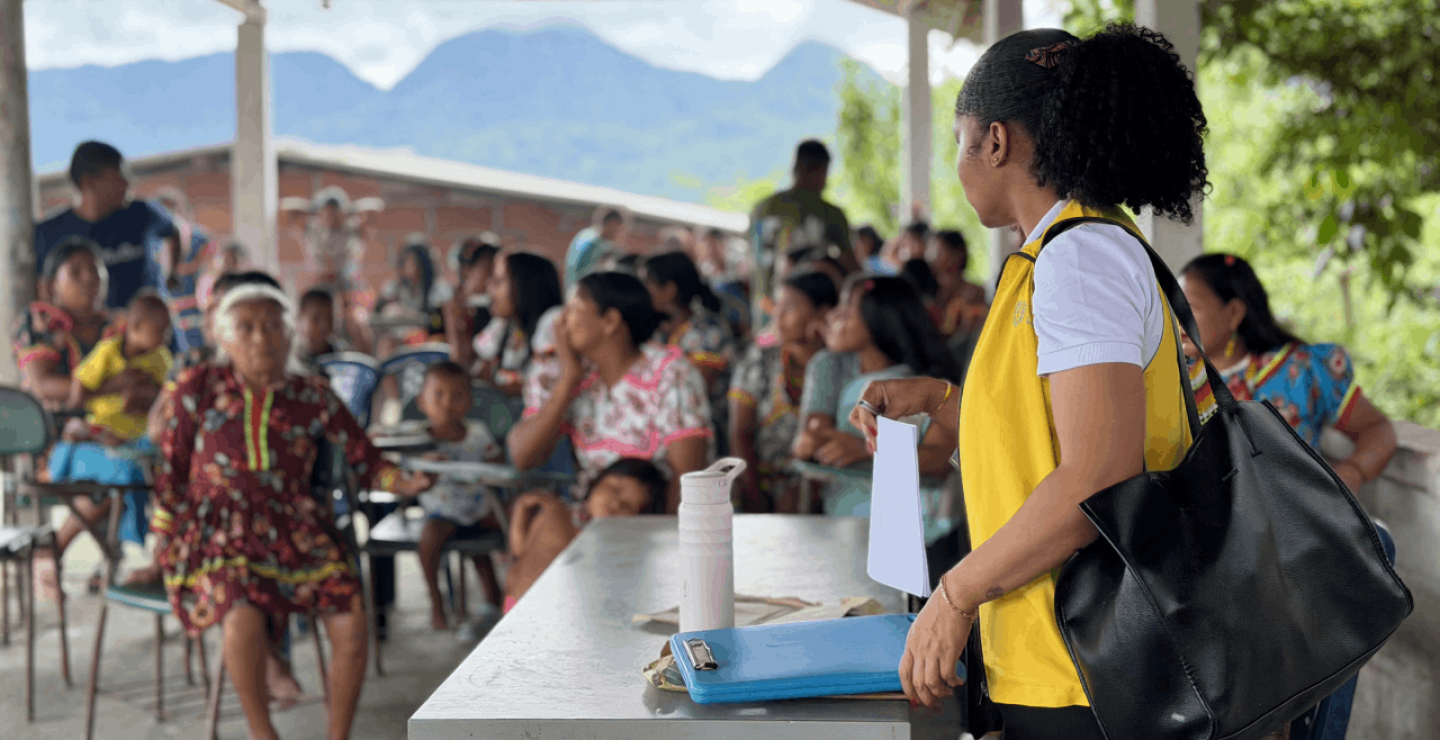 Comunidades Emberá en Chocó cierran reparación tras 13 años de espera