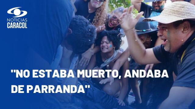 "Me dejó con deudas y todo empeñado": murió Joselito Carnaval y sus viudas lo lloran en Barranquilla "Me dejó con deudas y todo empeñado": murió Joselito Carnaval y sus viudas lo lloran en Barranquilla