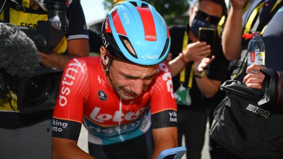 Victor Campenaerts lloró, luego de su victoria en la etapa 18 del Tour de Francia 2024 Victor Campenaerts lloró, luego de su victoria en la etapa 18 del Tour de Francia 2024