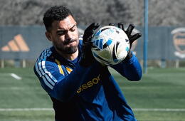 Álvaro Montero en una de las prácticas de Boca Juniors. 