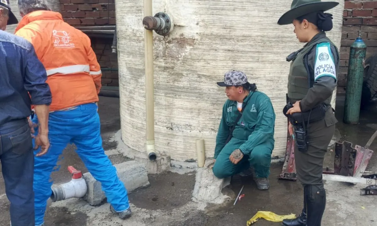 Así se robaron más de $2.000 millones en agua de Bogotá: la sacaban en carrotanques